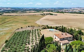 Podere Viepri - Villa In Esclusiva Nei Colli Senesi Con Vasca Idromassaggio